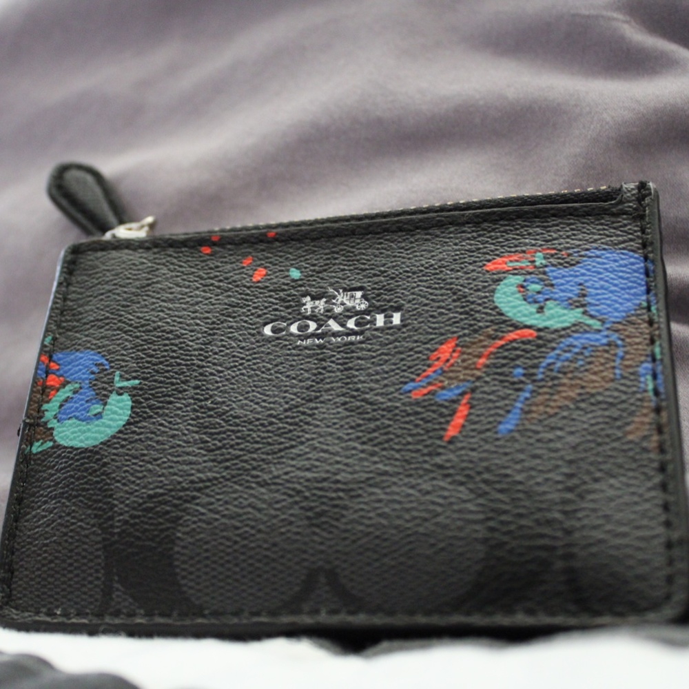 Coach Card Case - Picture 2 of 4